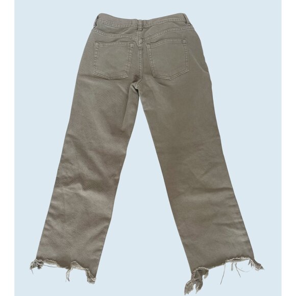 FREE PEOPLE Light Green Mid Rise Busted Knee Raw Hem Jeans Sz 25 - Picture 5 of 7